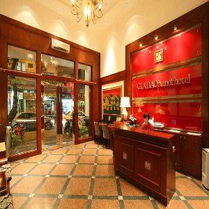 Và Oriana Boutique Hà Nội
