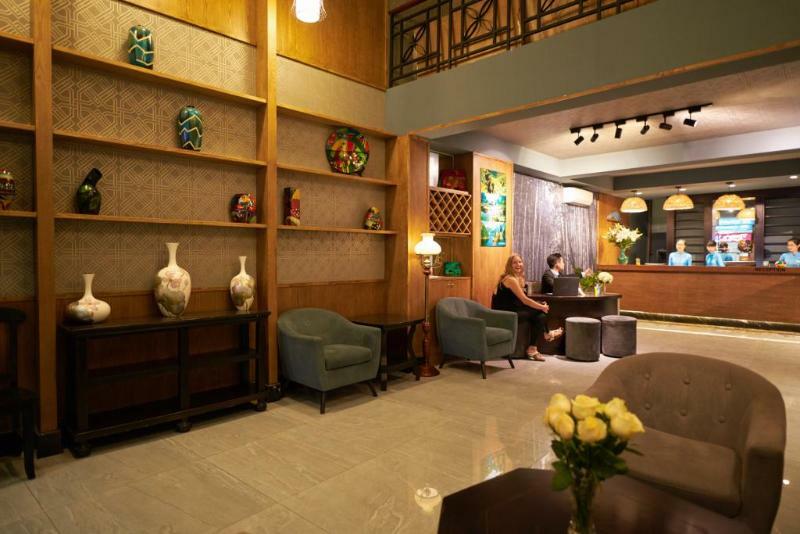 Và Oriana Boutique Hà Nội